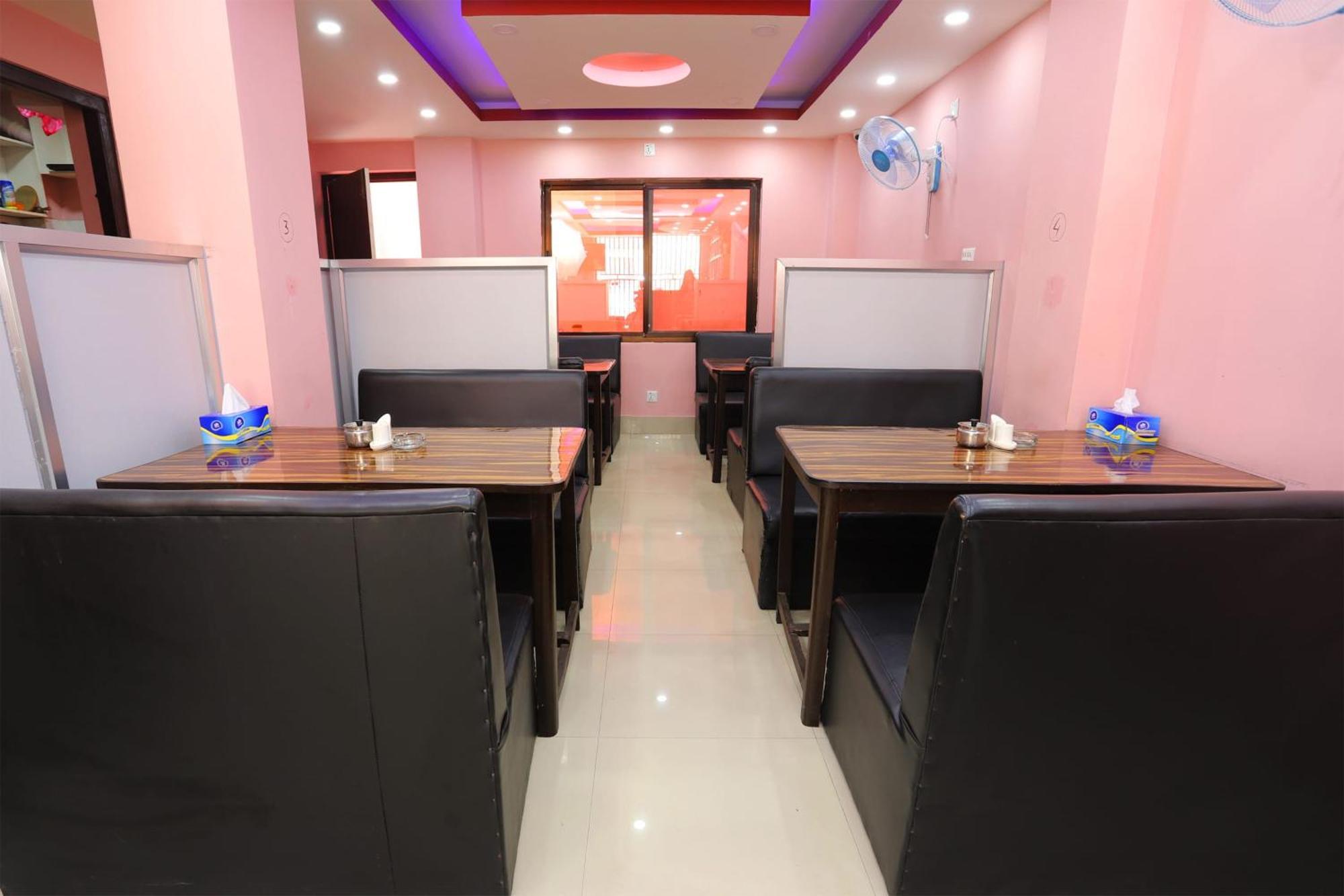 Oyo 137 Hotel Pranisha Inn Pashupatināth Eksteriør bilde
